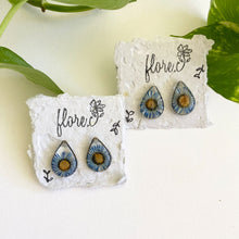 Load image into Gallery viewer, Blue Flower Teardrop Studs