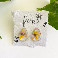 Load image into Gallery viewer, Yellow Star Flower Teardrop Studs