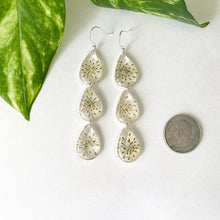 Load image into Gallery viewer, Queen Anne's Lace Dangling Teardrop