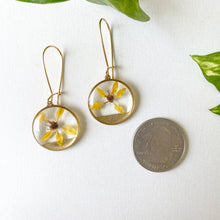 Load image into Gallery viewer, Mini Dangling Flowers