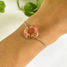 Load image into Gallery viewer, Light Pink Daisy Bracelet