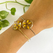 Load image into Gallery viewer, Yellow Star Bracelet