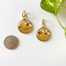 Load image into Gallery viewer, Golden Half Mini Yellow Flowers