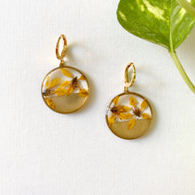 Load image into Gallery viewer, Golden Half Mini Yellow Flowers