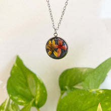 Load image into Gallery viewer, Collar Plata - Cruz de Malta + Flor Amarilla