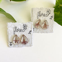 Load image into Gallery viewer, Flower in Teardrop Studs
