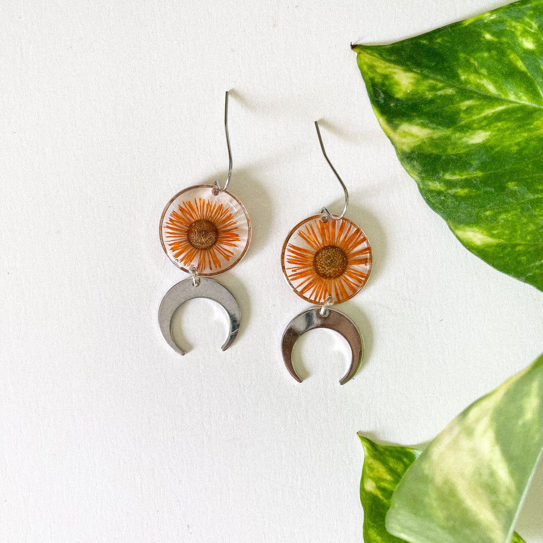 Moons & Flowers