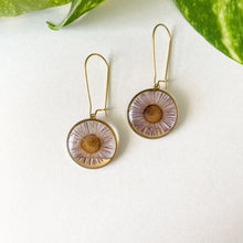 Load image into Gallery viewer, Mini Dangling Flowers
