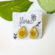Load image into Gallery viewer, Yellow Flower Teardrop Silver Studs
