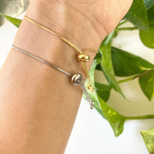 Load image into Gallery viewer, White Queens Anne Bracelet
