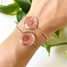 Load image into Gallery viewer, Pink Daisy Bracelet
