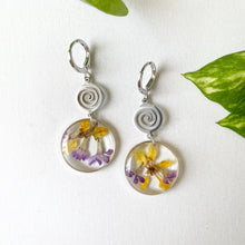 Load image into Gallery viewer, Spiral &amp; Flowers
