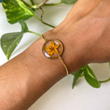 Load image into Gallery viewer, Golden Star Bracelet

