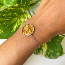Load image into Gallery viewer, Yellow Stars Bracelet
