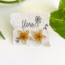 Load image into Gallery viewer, Flower Star Studs
