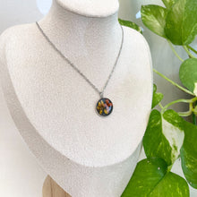 Load image into Gallery viewer, Collar Plata - Cruz de Malta + Flor Amarilla
