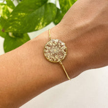 Load image into Gallery viewer, White Queens Anne Bracelet
